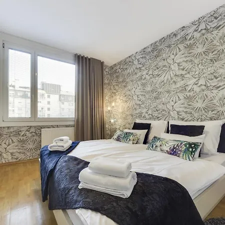 One-bedroom Bezigrad Appartamento *